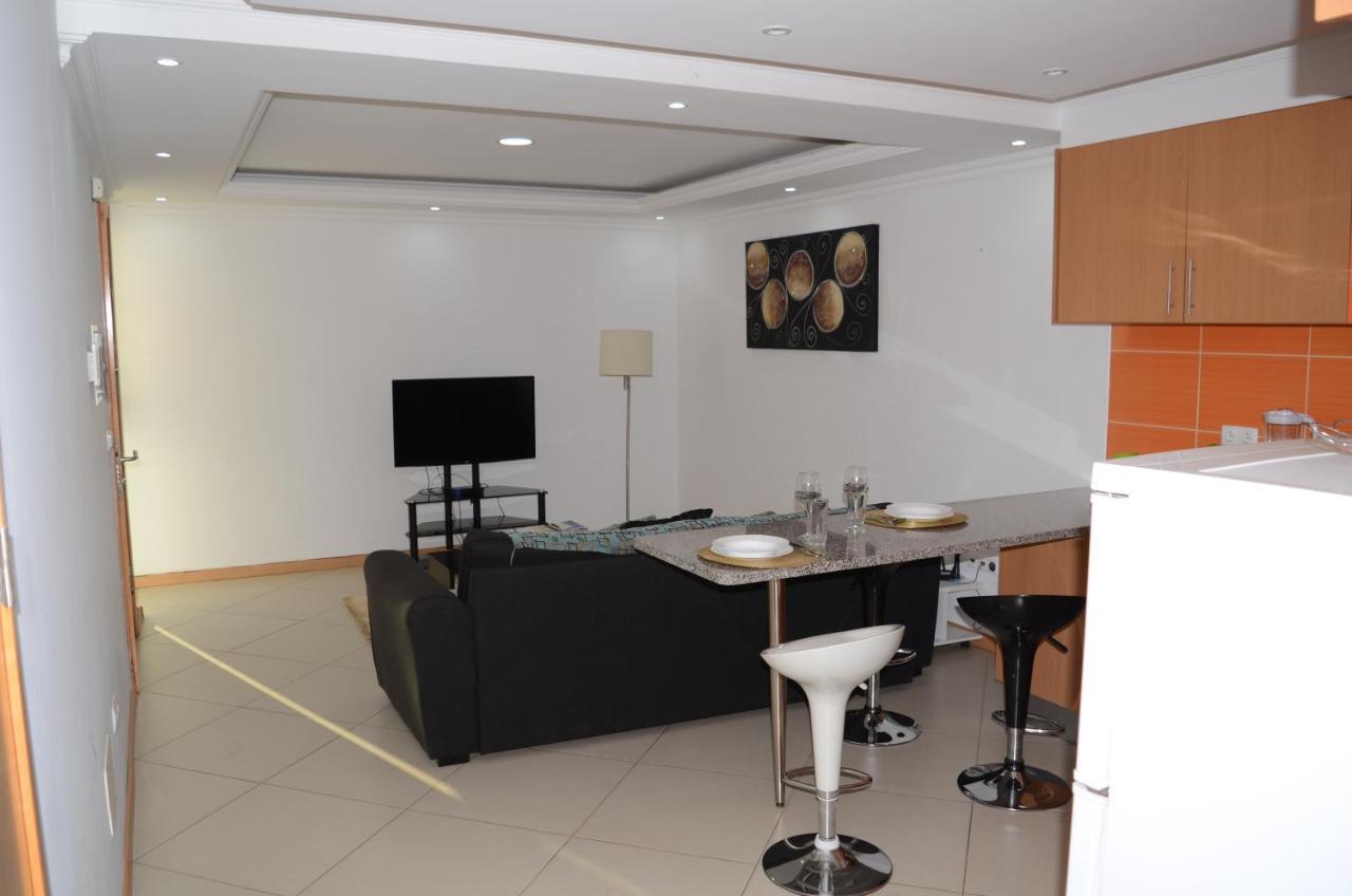 Apartamento Terra Branca Прая Екстериор снимка